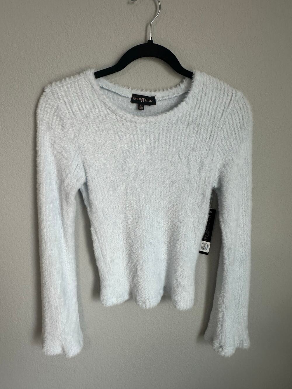Almost Famous NWT Fuzzy Sweater M Winter Cozy Soft Feminine Y2K